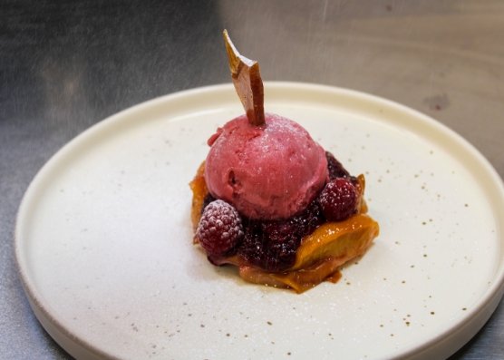 Modern English plates at Corner 5